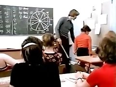 Lasse Braun : Edukacja Schoolgirla