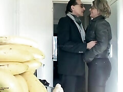 incontra sconosciuta donna sexy in strada, passione e sexy cazzo duro incontra sconosciuta donna sexy in strada, passione e sexy cazzo duro