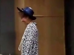 Vintage Oma Gal Eleonore