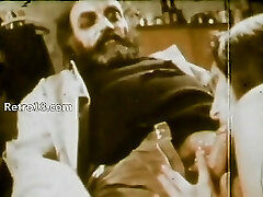 seductively retro tramp in 1980