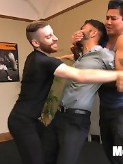 Sebastian manages to drag Van to tango lessons, where the two find a hot -- yet totally cruel --...