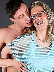 German Housewife fucking and sucking during a photoshoot