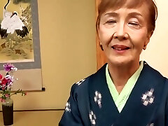 Japanese 70years old granny pulverized Japanese 70years old granny pulverized