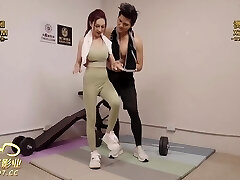 Ample Boobs Horny Milf Got Fucked By Big Salami In The Gym