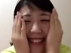 Asian college lady periscope downblouse boobs Asian college lady periscope downblouse boobs