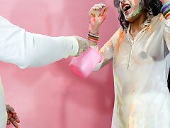 holi special: brother-in-law fucked priya anal hard while she wanna play Holi with friends
