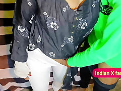 Recent new Desi Hindi homemade maid bhabhi ki chudai video