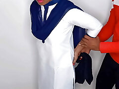 Komal ko educator ne pichwade bahut mara fir bhai ne ice cube ke sekha