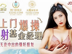 ASIAN Creampie SLUT - Fucked An Chinese Fuckslut Amateur Hard and Creampie In her Pussy