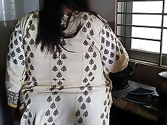 Desi Bhabhi Khana Bana Rahi The Tabhi Devar Piche Se Aya Aur Uski Chudai Kar De - Bhabhi Drilled In Kitchen While Cooking
