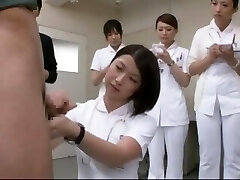 японское медсестра tech для сперма extraction