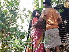 Aunty was looking for something in the garden and I had fuck-a-thon with her Aunty was looking for something in the garden and I had fuck-a-thon with her