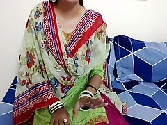 Xxx Indian Desi Step-mummy Ne Sex Ki Lat Laga Di Full Hindi Video Xxx Good-sized Boobs Saarabhabhi6 Clear Hindi Audio Horny Sexy