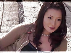 JAPANESE Gal ENJOYS VIBRATOR ON CLIT BEFORE FUCK CREAMPIE