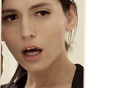 новый грубый пара тс хлоя и майкл идет хардкор анальный секс