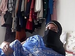 阿拉伯埃及人妖与大家伙想有肛交