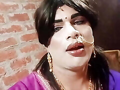 urvashipatil rani kinnars's vlog-video wird viral