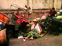 Drei Oberbayern auf Dirndl-Jagd (1976) Drei Oberbayern auf Dirndl-Jagd (1976)