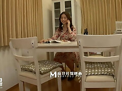 肮脏的谈话欺骗妻子cum家与饼欺骗亚洲妻子