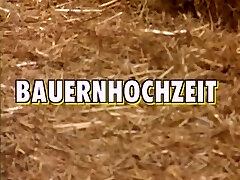 Busty babes sucer des bites dans un millésime orgie de sexe le film Busty babes sucer des bites dans un millésime orgie de sexe le film