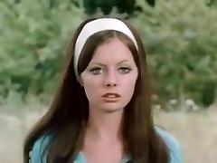 वर्जिन चुड़ैल (1972)