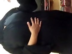 Arab slut showing on cam - 2 Arab slut showing on cam - 2