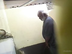 Urinal Hunter Vol. 33 Urinal Hunter Vol. 33