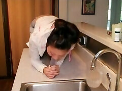 Stiff gagging on dildo