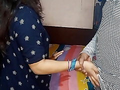 Freshly married couples office se ake seeda biwi ko chuda Freshly married couples office se ake seeda biwi ko chuda