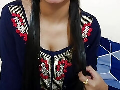 Indian indu chachi bhatija bang-out flicks Bhatija tried to flirt with aunty mistakenly chacha were at home full HD hindi sex