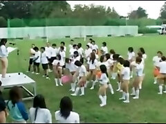 japanese girls bottomless in school japanese girls bottomless in school