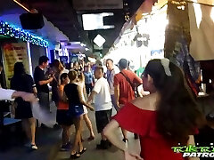Horny stud shows how to pick up a real Thai woman Mee in some pubs Horny stud shows how to pick up a real Thai woman Mee in some pubs