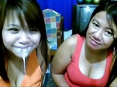 Asian mum and not her young girl dirty face show