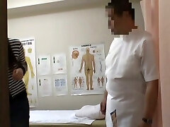 Pretty girl moaning while visiting japanese massage spycam
