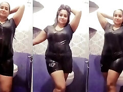 Indian Huge Boobs Step Sister Arya in Bathroom
