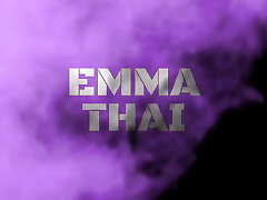 Emma Thai Doing Hot Taunt and Pussy Play on Bed
