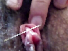 perforación de aguja de clítoris