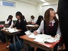 Gokkun College Girls and Family Part 1