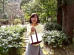 ASIAN Asian PORN HOT MILF GETS A DILDO FUCK AFTER