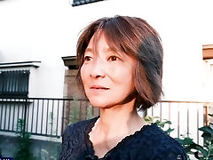 Asian wife enjoys while providing her hubby a blowjob - Asami Fujiwara Asian wife enjoys while providing her hubby a blowjob - Asami Fujiwara