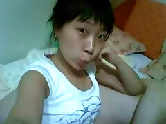 Korean Non-Pro GF Cute Face Constricted Wazoo Clean Chocolate Slot Slit
