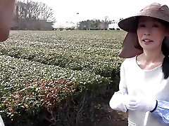 I Picked-Up An Erotic Looking Old Gal Who Works Hard On The Field To Keep Up With That Body. -5 I Picked-Up An Erotic Looking Old Gal Who Works Hard On The Field To Keep Up With That Body. -5