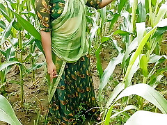 Desi Indian sister in law-in-law liked Jiju's ebony fat cock in the corn field and got fucked