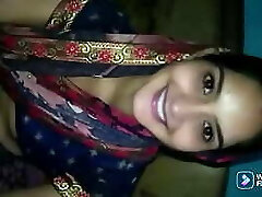 Pizza delivery man found Indian hot woman alone and fucked her.