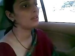 Indian house wifey car mms
