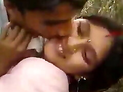 Desi wife cheating with lover in field outdoor shag