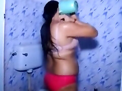 Hot And Jaw-dropping Girl Taking A Bath With Boyfriend South Indian Bathroom Sex Video Unexperienced Cam