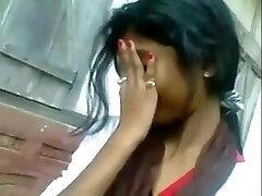 Desi Indian Girl Oral Pleasure Her BF Outdoor