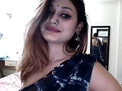Amateur Indian Desi Onanism On Webcam
