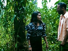 Boyfriend penetrates Desi Pornstar The StarSudipa in the open Jungle for jizz into her Mouth ( Hindi Audio )